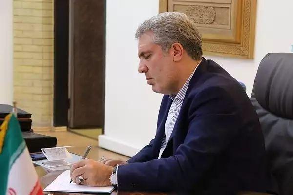 در نامه های جداگانه از سوی مونسان مراتب ثبت دو اثر تاریخی به استاندار هرمزگان ابلاغ شد در نامه های جداگانه از سوی مونسان مراتب ثبت دو اثر تاریخی به استاندار هرمزگان ابلاغ شد