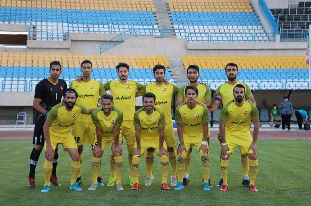 وداع تلخ تیم 90 ارومیه با لیگ برتر وداع تلخ تیم 90 ارومیه با لیگ برتر